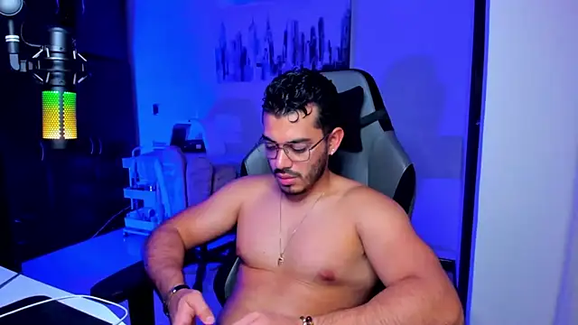 BrunoD31 online show from October 21, 4:13 am