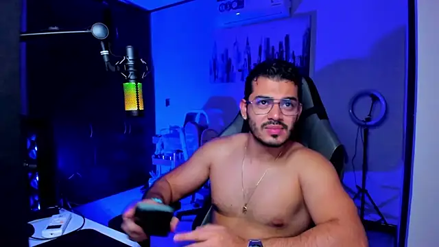 BrunoD31 online show from November 20, 4:01 am