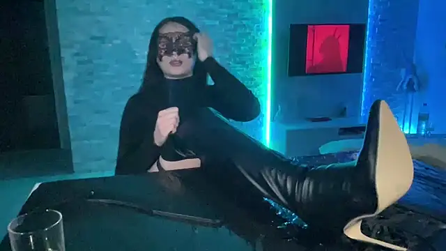 DominaCat75 online show from December 10, 4:56 am