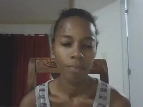 Snapshot of adele-33 chatting on February 9, 12:39 am adele-33 online show from February 9, 12:39 am