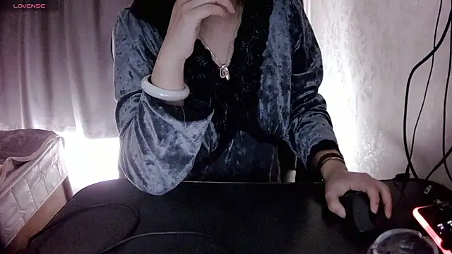 Fang-Xiaojie online show from March 1, 4:37 am