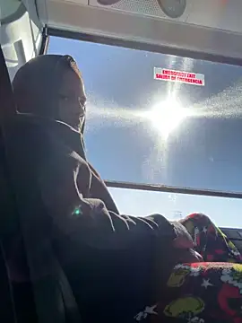 louu51 online show from March 9, 4:55 pm