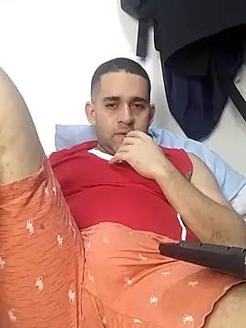 Snapshot of CRISTHIAN_GREY01 chatting on March 14, 5:16 am CRISTHIAN GREY01 online show from March 14, 5:16 am