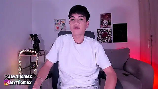 JaycoThomas online show from February 19, 4:44 am