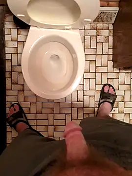 Snapshot of Cuminmyhands90 chatting on December 23, 2:35 am Cuminmyhands90 online show from December 23, 2:35 am