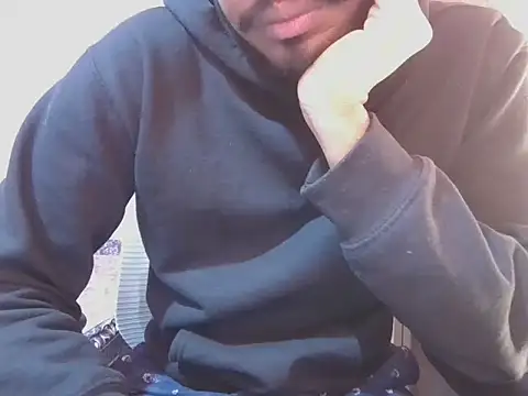 KissesBoyAD online show from January 10, 4:31 pm