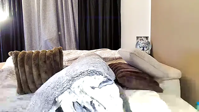 snowpanter online show from February 23, 8:44 pm