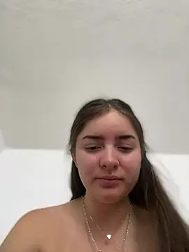 imlindapink online show from January 28, 4:52 pm