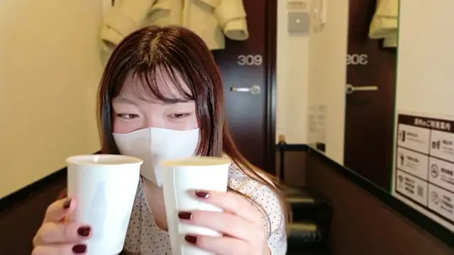  Yui  online show from November 9, 1:31 pm