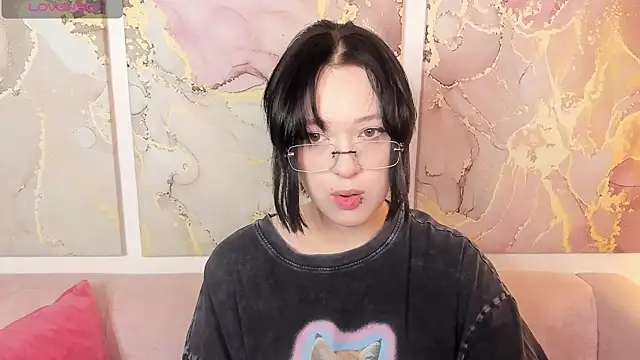 fiamoory online show from January 9, 1:08 am