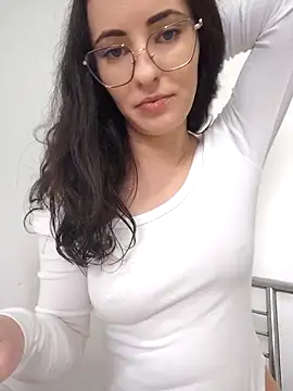 Snapshot of saidaskye chatting on February 22, 9:41 am saidaskye online show from February 22, 9:41 am