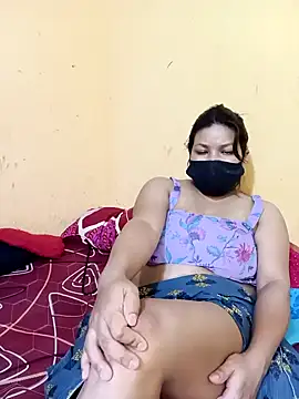 Radhikadavi879 online show from February 22, 9:59 pm