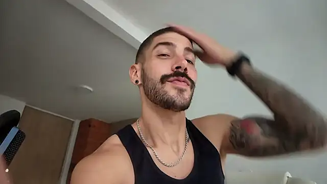 Guyinthemountain online show from January 3, 4:16 pm