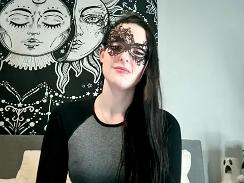 Snapshot of LexiSnowUK chatting on January 30, 9:04 am LexiSnowUK online show from January 30, 9:04 am