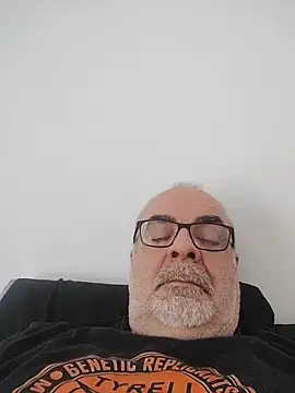 Satiro Sevilla online show from April 21, 7:25 am