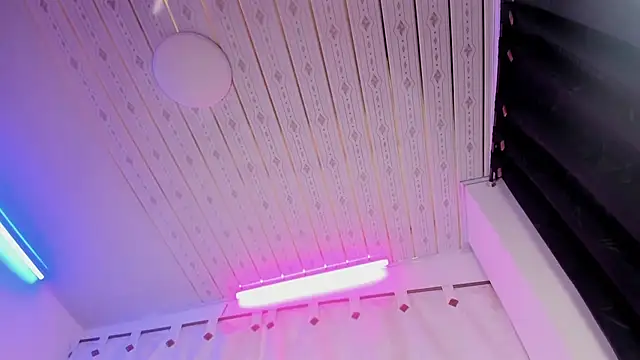 Strella ferrera online show from January 16, 5:55 am