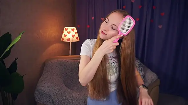 Snapshot of EsmaCarll chatting on March 1, 8:21 pm EsmaCarll online show from March 1, 8:21 pm