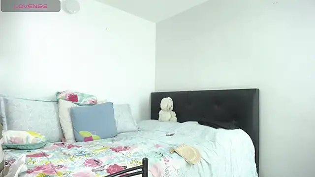 Angelina Stone 65 online show from March 18, 11:09 pm