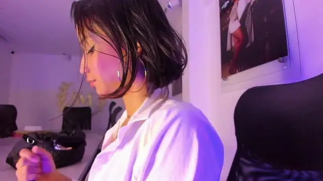 NairobiLee online show from March 5, 12:11 pm