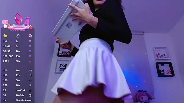 evie cloud online show from March 3, 1:31 am