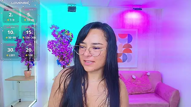 Tiara rr online show from October 26, 12:33 pm