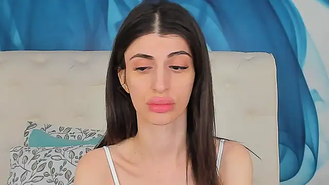 SkinnyDolly online show from April 8, 2:44 am