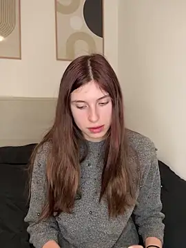 emma05 online show from January 28, 8:14 am