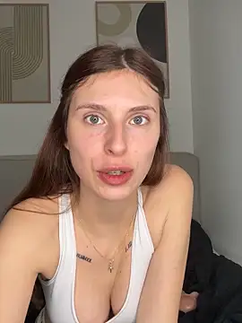 emma05 online show from February 23, 5:50 pm