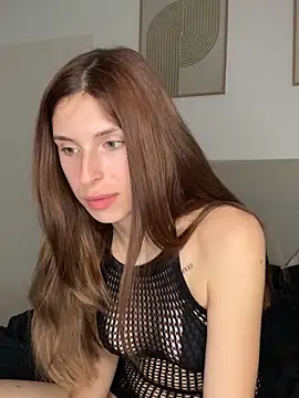 emma05 online show from February 27, 6:20 pm