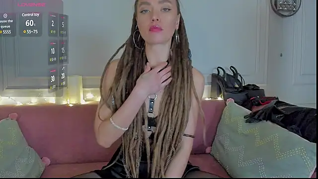 KellyFouler online show from February 8, 2:16 pm