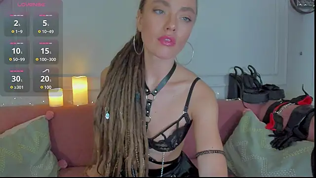 KellyFouler online show from February 22, 5:02 pm