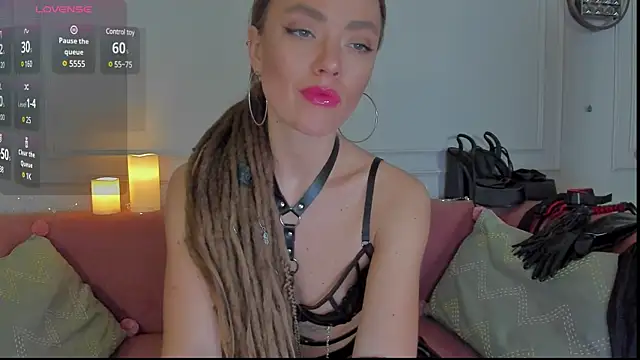 KellyFouler online show from February 23, 1:32 pm