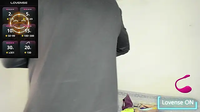 ander deimond  online show from October 15, 1:33 pm