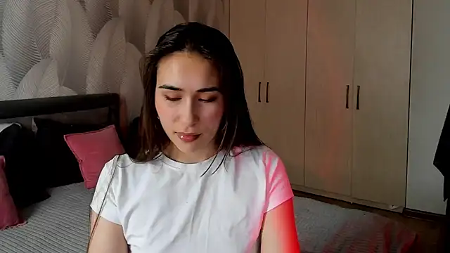 Bambiii bby online show from March 24, 2:16 am