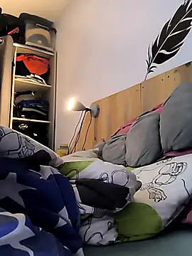 bogland33 online show from October 26, 6:47 pm