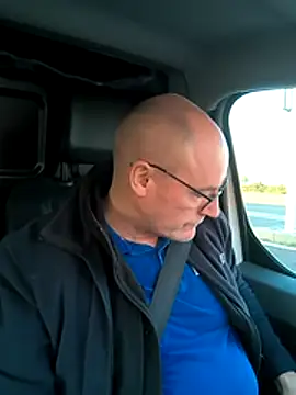 bogland33 online show from March 19, 5:39 pm