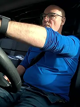 bogland33 online show from April 21, 4:45 pm