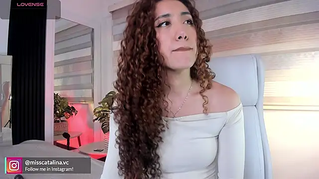 miss catalinaa online show from March 23, 11:58 am