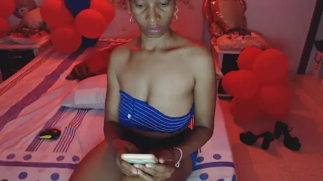 Snapshot of SashaBrianna99 chatting on February 28, 7:58 am SashaBrianna99 online show from February 28, 7:58 am