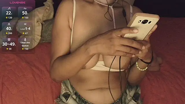 Snapshot of SashaBrianna99 chatting on September 25, 2:43 pm SashaBrianna99 online show from September 25, 2:43 pm