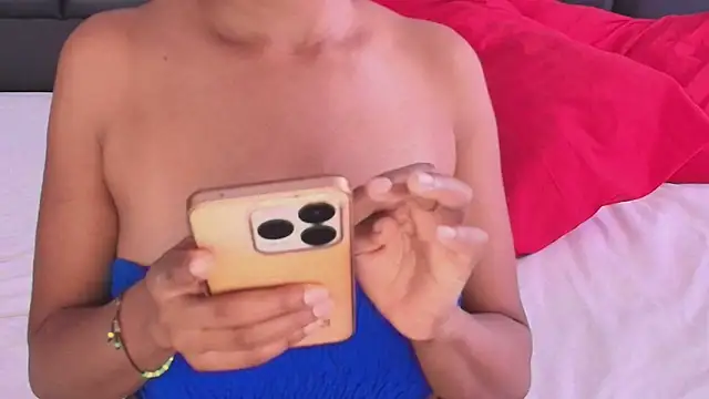 SashaBrianna99 online show from April 17, 8:34 pm