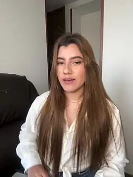 ARITOO  online show from February 9, 10:32 pm