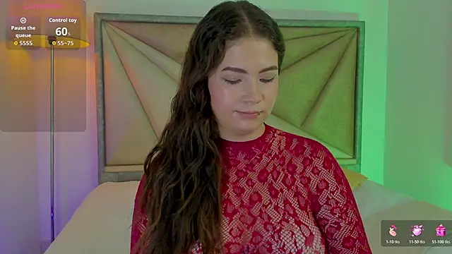 KarenPautt online show from April 18, 7:58 pm