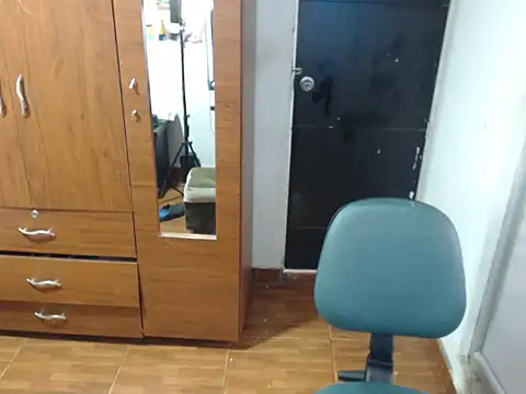 carolina linarez69 online show from September 21, 8:32 pm