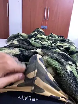 dantedesirexx online show from February 2, 1:45 am