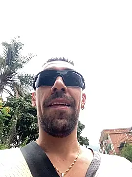 dantedesirexx online show from February 11, 7:05 pm