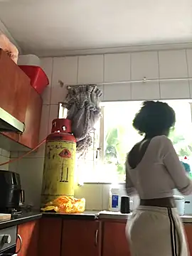 SexyRed18 online show from February 6, 12:37 pm