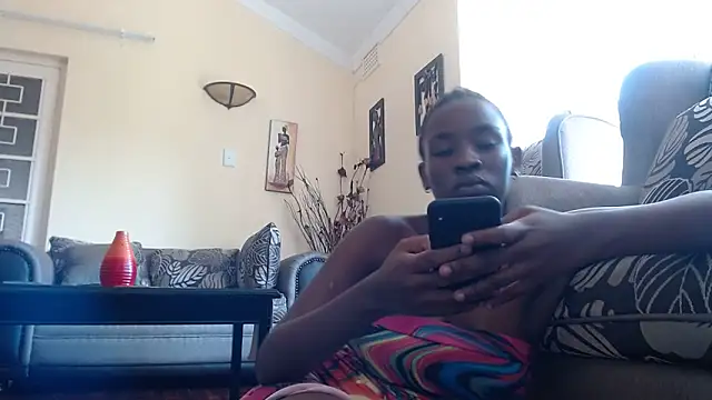 SexyRed18 online show from February 17, 9:13 am