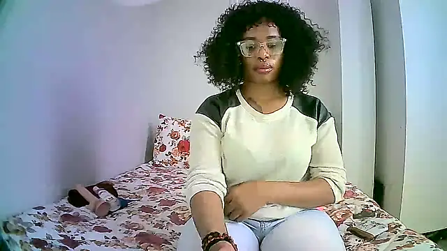 Down to earth girl online show from December 17, 2:11 pm