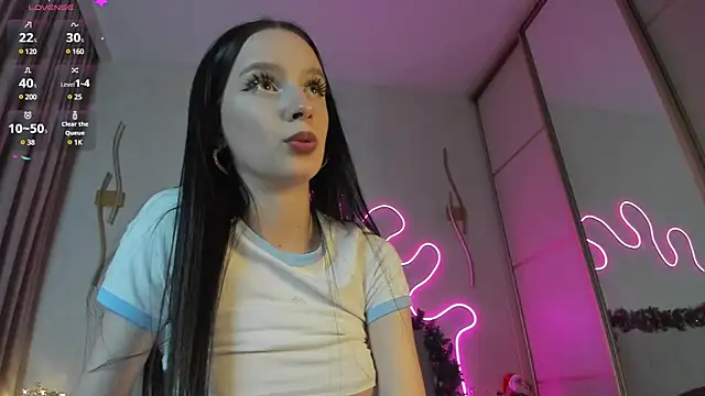 Snapshot of flora_off chatting on January 18, 12:15 pm flora off online show from January 18, 12:15 pm